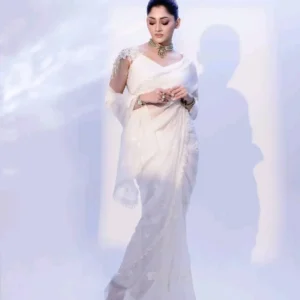 White muslin sharee-Minimal floral embellishment